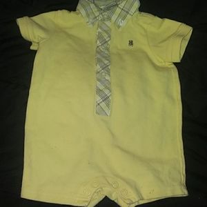 Baby boy outfit size 0/3 months